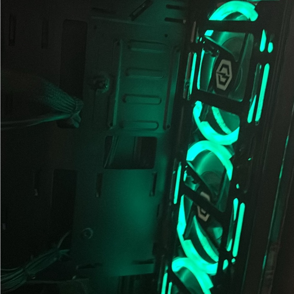 IBUYPOWER PC - Picture 3 of 4
